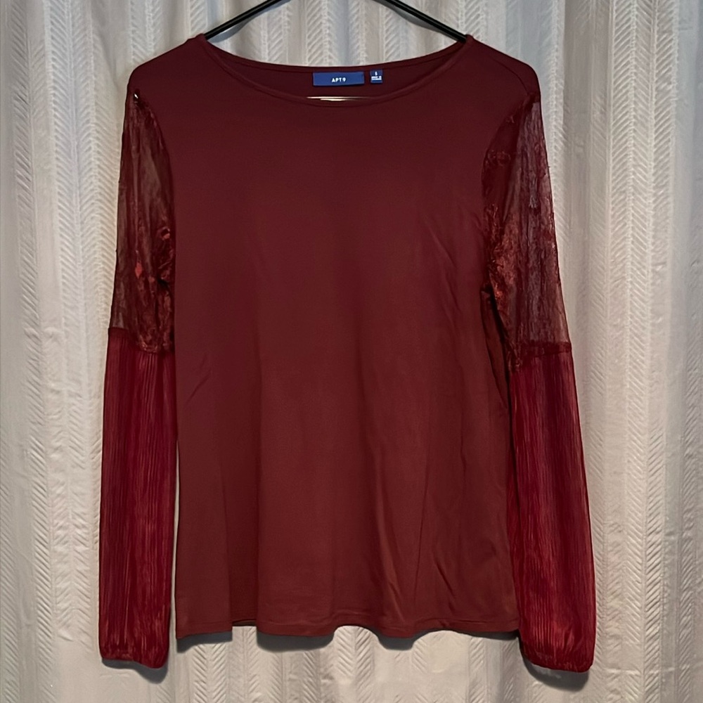 Apt. 9 Lace Sleeve Top